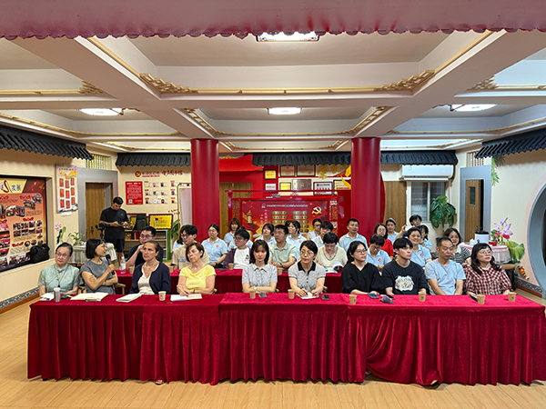 Briefing session with SIMC's Swiss experts and the Quanzhou project team